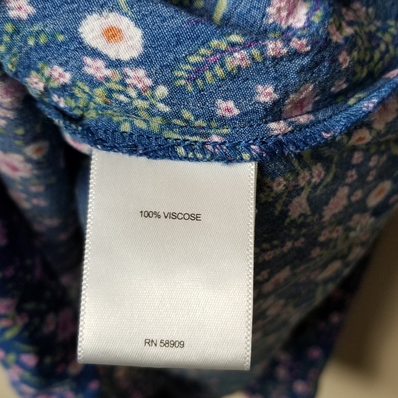 a loves a long sleeves floral dress size 6 - Picture 7 of 7